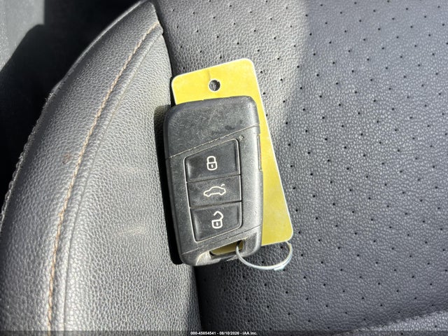 2021 Volkswagen Jetta მანქანა იყიდება აუქციონზე, vin: 3Vwc57bu7mm009799, აუქციონის ნომერი: 45854541