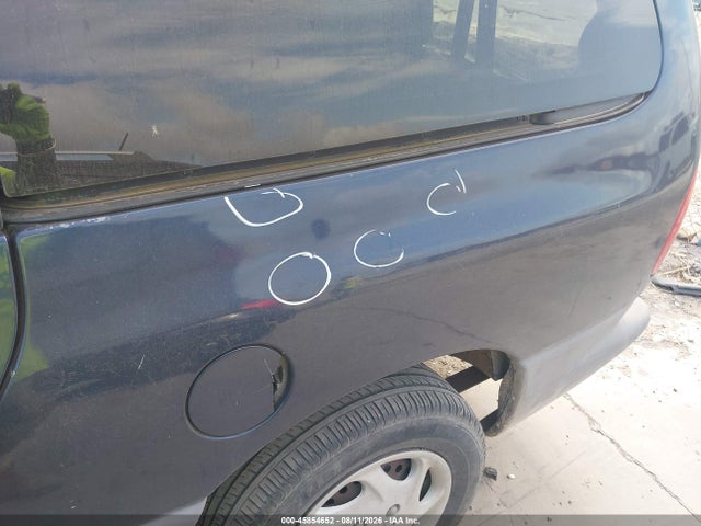 45854652 :رقم المزاد ، 1C4GJ44G2YB770713 vin ، 2000 Chrysler Grand Voyager Se مزاد بيع