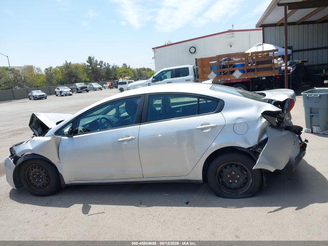 Aukcja sprzedaży 2018 Kia Forte Lx, vin: 3KPFL4A78JE182012, numer aukcji: 45854656