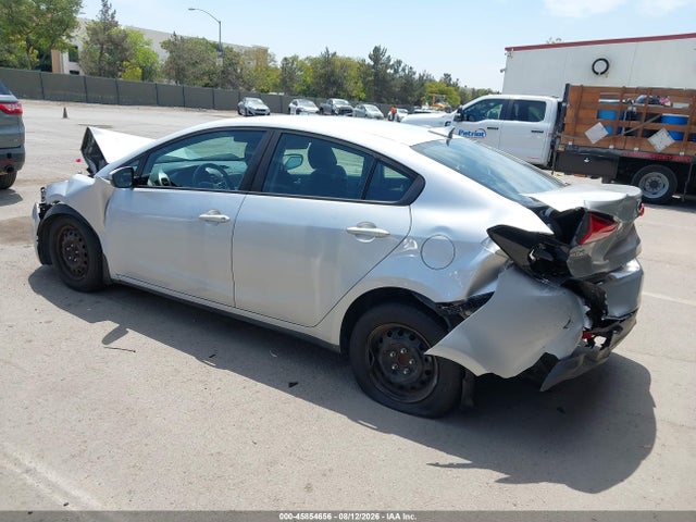 Aukcja sprzedaży 2018 Kia Forte Lx, vin: 3KPFL4A78JE182012, numer aukcji: 45854656