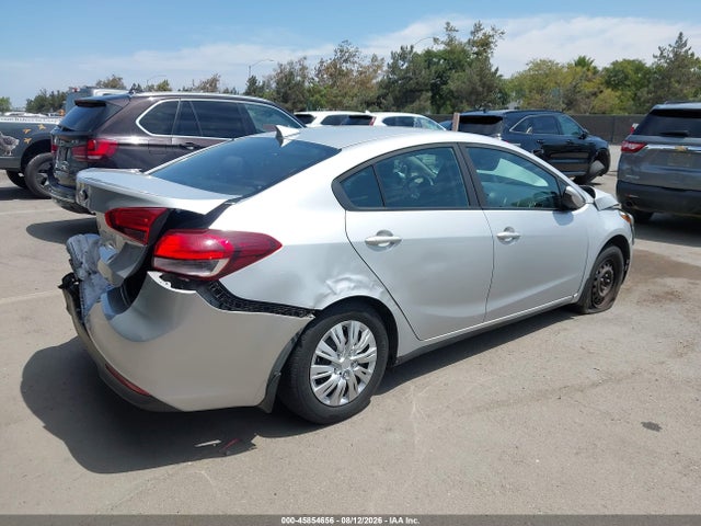 Aukcja sprzedaży 2018 Kia Forte Lx, vin: 3KPFL4A78JE182012, numer aukcji: 45854656
