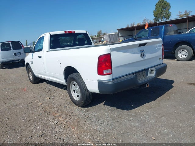 45854694 :رقم المزاد ، 3C6JR6DG9HG764660 vin ، 2017 Ram 1500 Tradesman  4x2 8' Box مزاد بيع