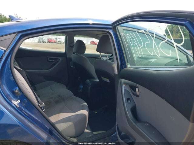 Продажа на аукционе авто 2015 Hyundai Elantra Se, vin: 5NPDH4AEXFH567078, номер лота: 45854699
