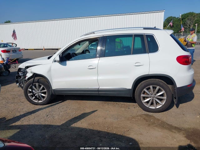 WVGSV7AX6HW508928 Volkswagen Tiguan 2.0t Wolfsburg Edition