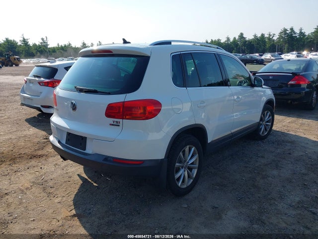 WVGSV7AX6HW508928 Volkswagen Tiguan 2.0t Wolfsburg Edition