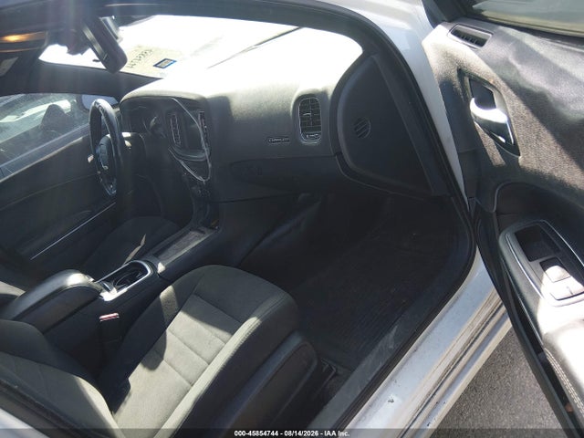 45854744 :رقم المزاد ، 2C3CDXAT0GH228691 vin ، 2016 Dodge Charger Police مزاد بيع