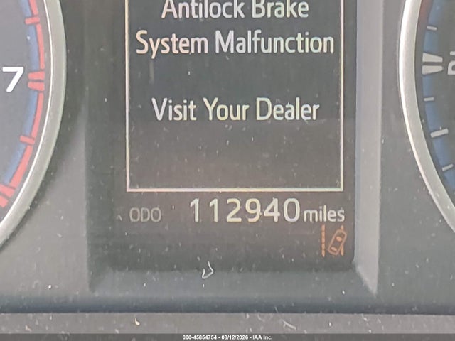 45854754 :رقم المزاد ، JTMWFREV5JJ175809 vin ، 2018 Toyota Rav4 Xle مزاد بيع