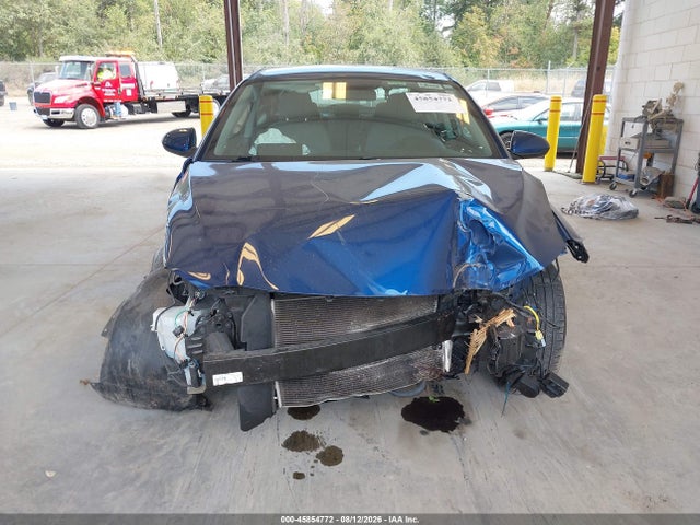 5NPD84LFXJH398324 Hyundai ELANTRA SEL