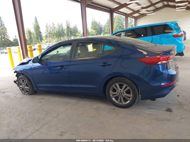 5NPD84LFXJH398324 Hyundai ELANTRA SEL