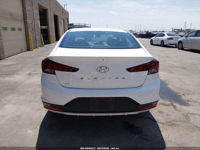 Hyundai ELANTRA SE 2020 5NPD74LF4LH602850 Image 17