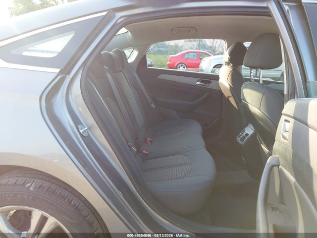Hyundai SONATA SEL 2019 5NPE34AF9KH813639 Image 8