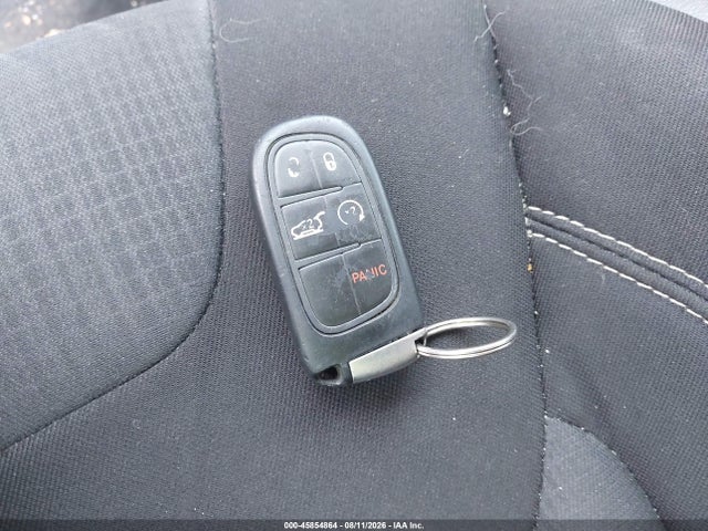 2015 Jeep Cherokee Latitude მანქანა იყიდება აუქციონზე, vin: 1C4PJMCSXFW604905, აუქციონის ნომერი: 45854864