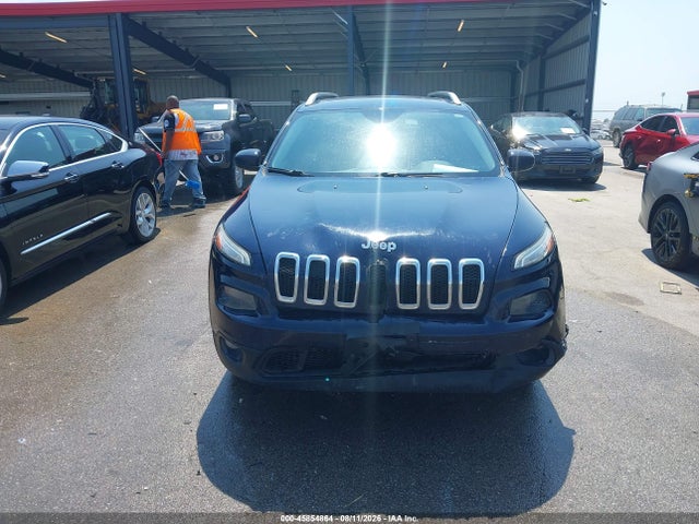 2015 Jeep Cherokee Latitude მანქანა იყიდება აუქციონზე, vin: 1C4PJMCSXFW604905, აუქციონის ნომერი: 45854864