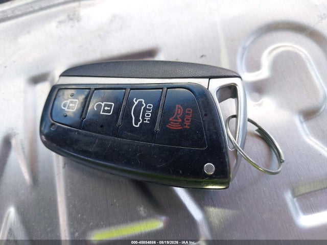 Hyundai Genesis 3.8 2015 KMHGN4JE4FU069112 Image 11