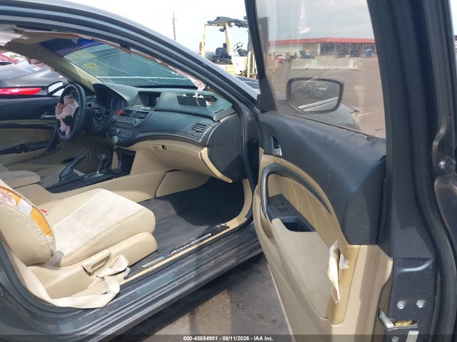 45854901 :رقم المزاد ، 1HGCS1B30AA009640 vin ، 2010 Honda Accord 2.4 Lx-s مزاد بيع