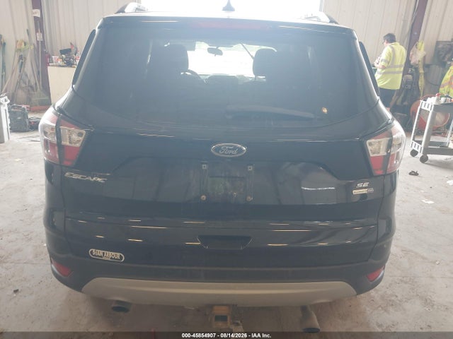Продажа на аукционе авто 2018 Ford Escape Se, vin: 1FMCU9GD8JUB71597, номер лота: 45854907