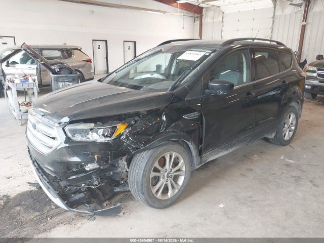 Продажа на аукционе авто 2018 Ford Escape Se, vin: 1FMCU9GD8JUB71597, номер лота: 45854907