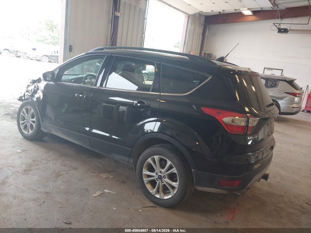 Продажа на аукционе авто 2018 Ford Escape Se, vin: 1FMCU9GD8JUB71597, номер лота: 45854907