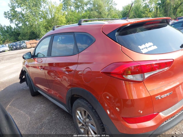 Продаж на аукціоні авто 2017 Hyundai Tucson Se, vin: KM8J3CA44HU510978, номер лоту: 45854920