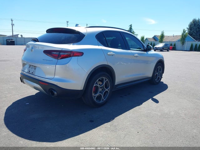 Продаж на аукціоні авто 2018 Alfa Romeo Stelvio Sport Awd, vin: ZASFAKPN7J7B75169, номер лоту: 45854962