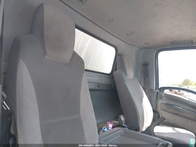 2015 Isuzu Npr Dsl Reg At მანქანა იყიდება აუქციონზე, vin: JALB4W175F7F00197, აუქციონის ნომერი: 45854974