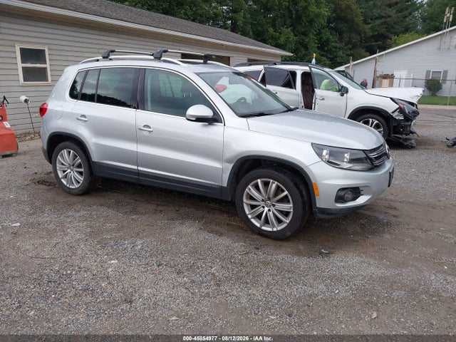 2012 Volkswagen Tiguan Se მანქანა იყიდება აუქციონზე, vin: WVGAV7AX9CW602869, აუქციონის ნომერი: 45854977
