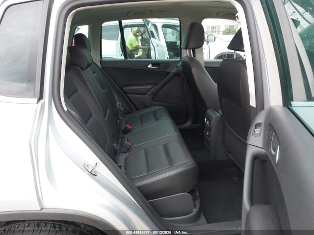 2012 Volkswagen Tiguan Se მანქანა იყიდება აუქციონზე, vin: WVGAV7AX9CW602869, აუქციონის ნომერი: 45854977