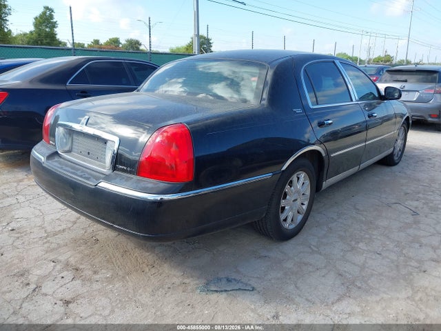 Aukcja sprzedaży 2006 Lincoln Town Car Signature Limited, vin: 1LNHM82V46Y635811, numer aukcji: 45855000