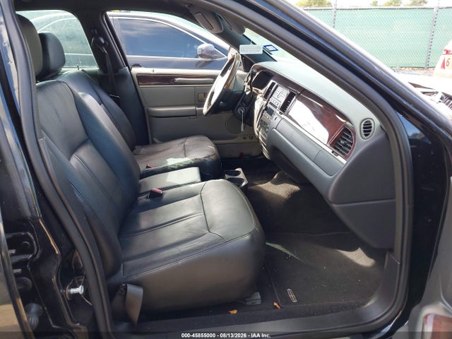 Aukcja sprzedaży 2006 Lincoln Town Car Signature Limited, vin: 1LNHM82V46Y635811, numer aukcji: 45855000
