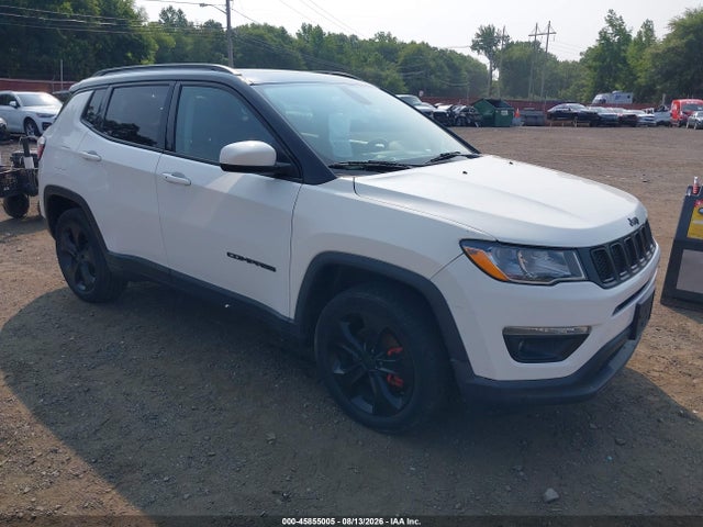 45855005 :رقم المزاد ، 3C4NJDBB2LT168450 vin ، 2020 Jeep Compass Altitude 4x4 مزاد بيع