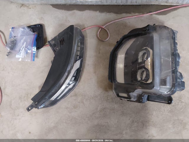 45855008 :رقم المزاد ، KM8R1DHE8MU333035 vin ، 2021 Hyundai Palisade Se مزاد بيع