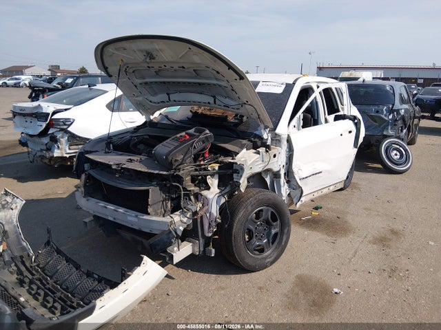 2017 Jeep New Compass Sport Fwd მანქანა იყიდება აუქციონზე, vin: 3C4NJCAB8HT661049, აუქციონის ნომერი: 45855016