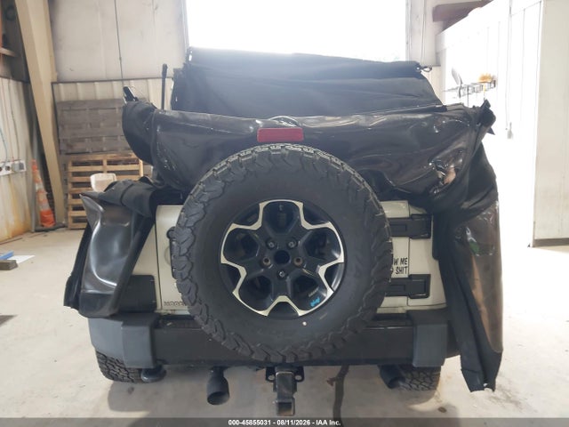 2015 Jeep Wrangler Unlimited Willys Wheeler მანქანა იყიდება აუქციონზე, vin: 1C4BJWDG7FL617371, აუქციონის ნომერი: 45855031