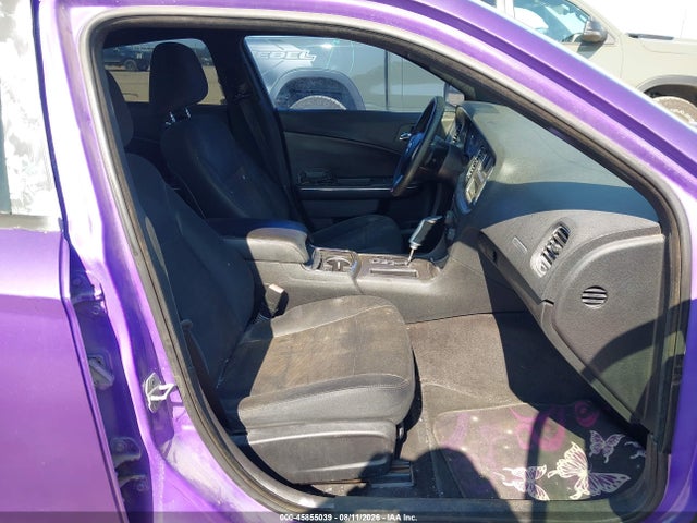 45855039 :رقم المزاد ، 2B3CL3CG3BH534821 vin ، 2011 Dodge Charger مزاد بيع