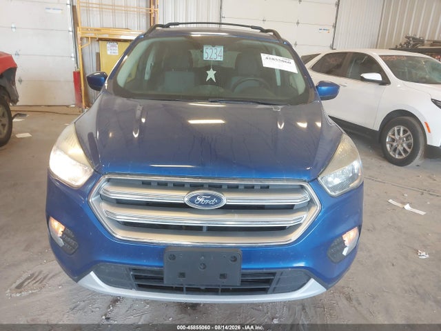 45855060 :رقم المزاد ، 1FMCU9GD4HUB84423 vin ، 2017 Ford Escape Se مزاد بيع