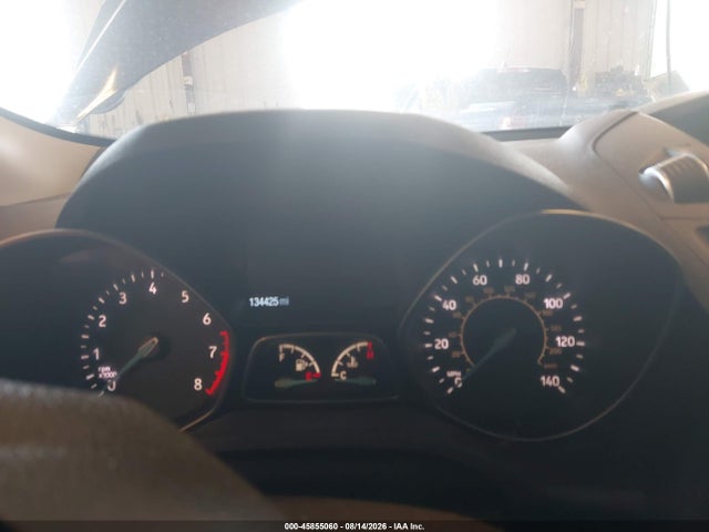 45855060 :رقم المزاد ، 1FMCU9GD4HUB84423 vin ، 2017 Ford Escape Se مزاد بيع