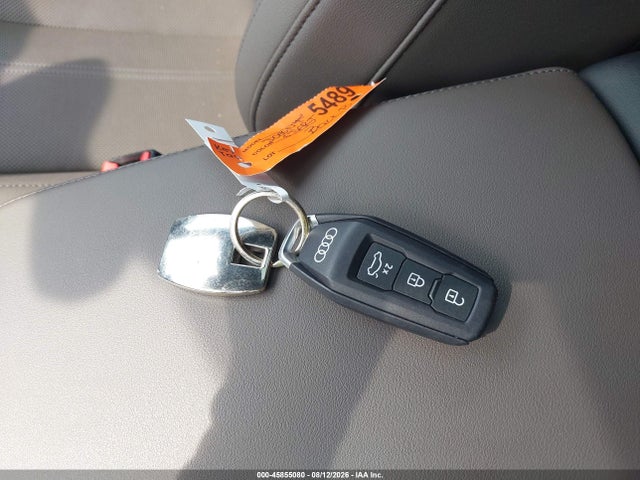 45855080 :رقم المزاد ، WA12AAGU4S2075287 vin ، 2025 Audi All-new Q5 Premium Plus Tfsi Quattro S Tronic مزاد بيع