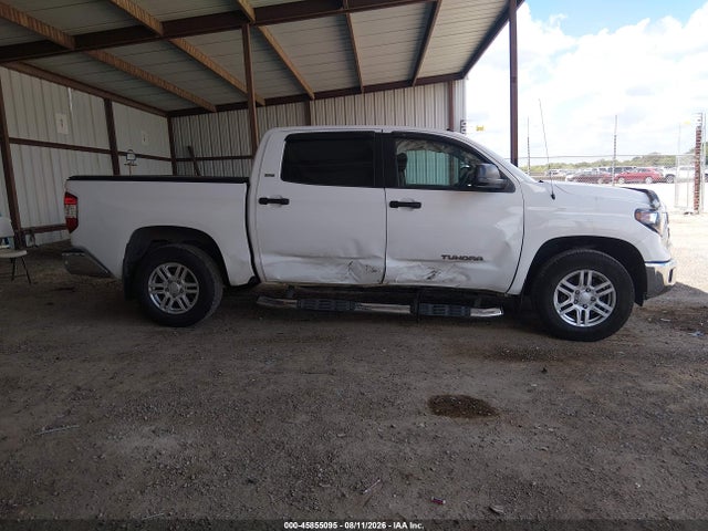 5TFEM5F13JX129205 Toyota Tundra Sr5 4.6l V8