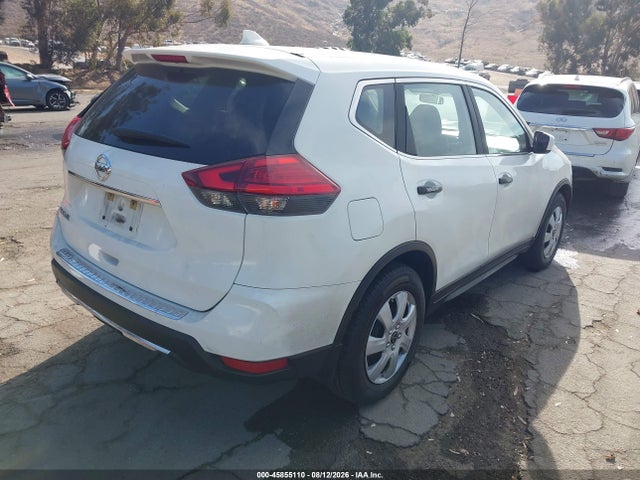 Nissan ROGUE S 2017 KNMAT2MT9HP603818 Image 4