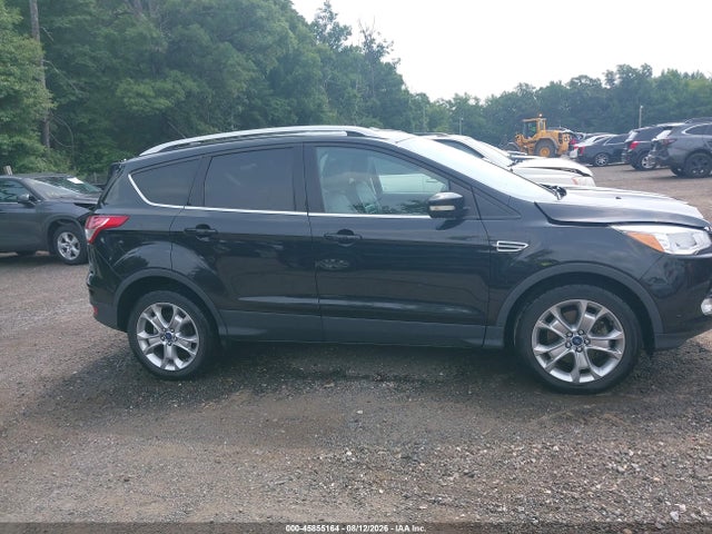 45855164 :رقم المزاد ، 1FMCU9J95FUA56600 vin ، 2015 Ford Escape Titanium مزاد بيع