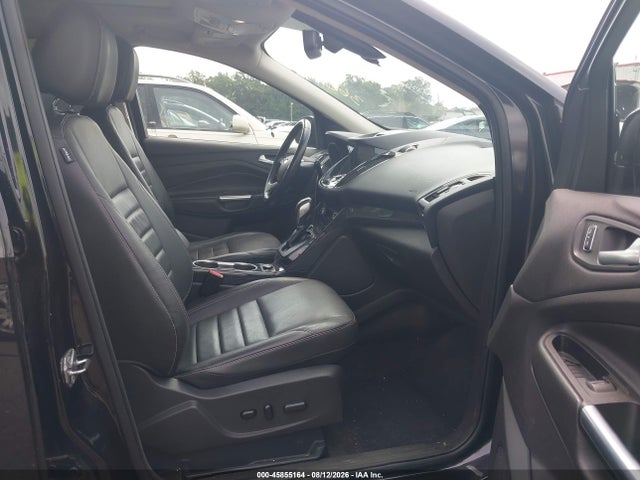 45855164 :رقم المزاد ، 1FMCU9J95FUA56600 vin ، 2015 Ford Escape Titanium مزاد بيع