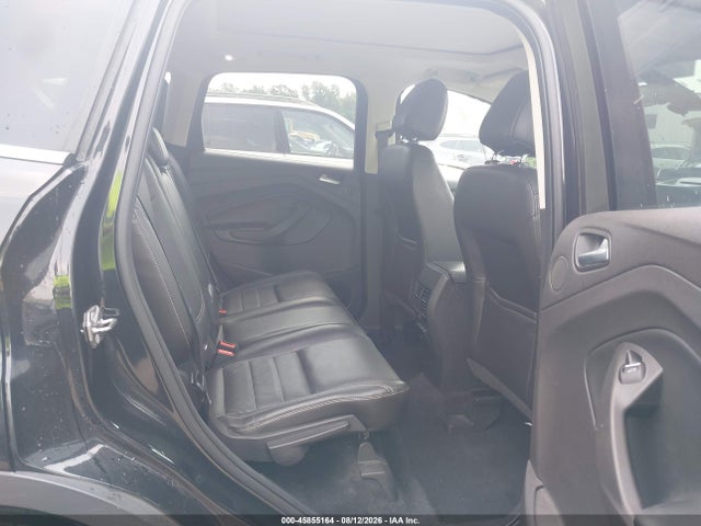 45855164 :رقم المزاد ، 1FMCU9J95FUA56600 vin ، 2015 Ford Escape Titanium مزاد بيع