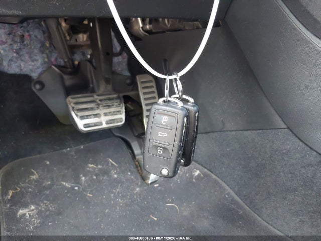 Продаж на аукціоні авто 2014 Volkswagen Beetle 2.0t R-line, vin: 3VWVT7AT1EM630187, номер лоту: 45855186