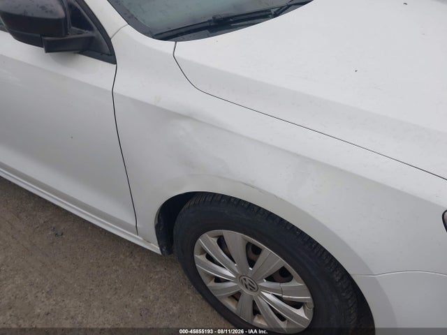 2014 Volkswagen Jetta 2.0l S მანქანა იყიდება აუქციონზე, vin: 3VW2K7AJ1EM334249, აუქციონის ნომერი: 45855193