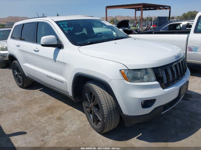 Продаж на аукціоні авто 2013 Jeep Grand Cherokee Laredo Altitude, vin: 1C4RJFAT3DC562110, номер лоту: 45855195