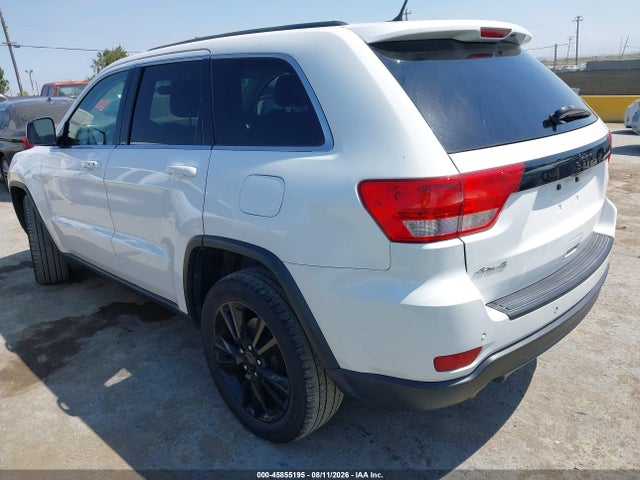 45855195 :رقم المزاد ، 1C4RJFAT3DC562110 vin ، 2013 Jeep Grand Cherokee Laredo Altitude مزاد بيع