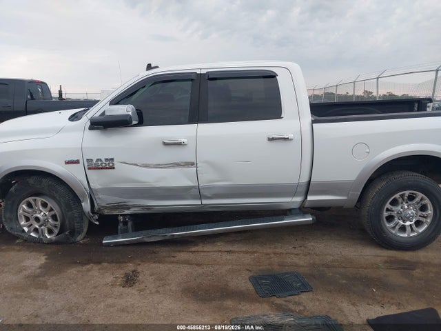 45855213 :رقم المزاد ، 3C6UR5FJ7HG532221 vin ، 2017 Ram 2500 Laramie  4x4 6'4 Box مزاد بيع