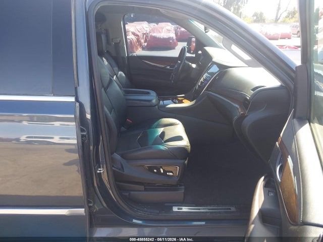 45855242 :رقم المزاد ، 1GYS3GKJ7LR166606 vin ، 2020 Cadillac Escalade Esv 2wd مزاد بيع