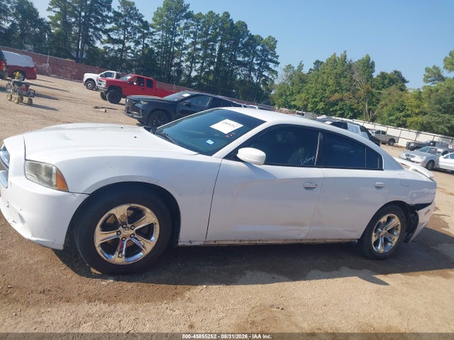 2014 Dodge Charger Se მანქანა იყიდება აუქციონზე, vin: 2C3CDXBG9EH137840, აუქციონის ნომერი: 45855252