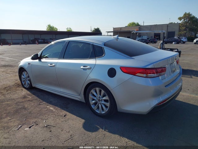 KIA OPTIMA EX 2018 5XXGU4L37JG212040 Image 3